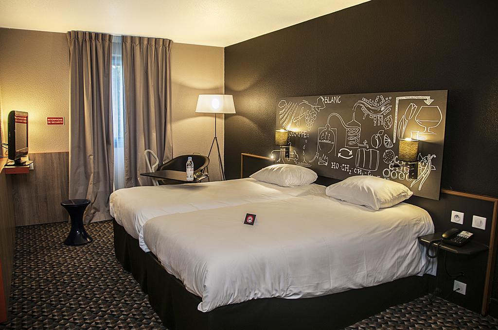 ไอบิส สไตล์ โกญัค Hotel Chateaubernard ภายนอก รูปภาพ